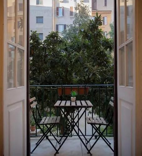Apartament Sui Generis Casa Per Vacanze *